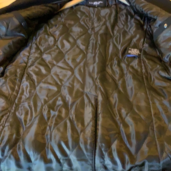 Men’s Overcoat - Picture 4 of 9